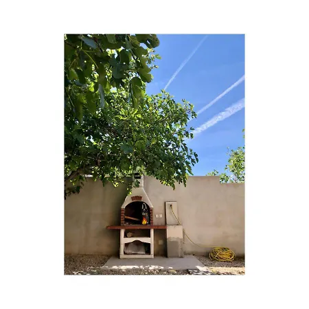 Dora - Mediterranean Family House For 9 With Private Garden, Bbq, Sea View And Private Parking For 4 Cars *